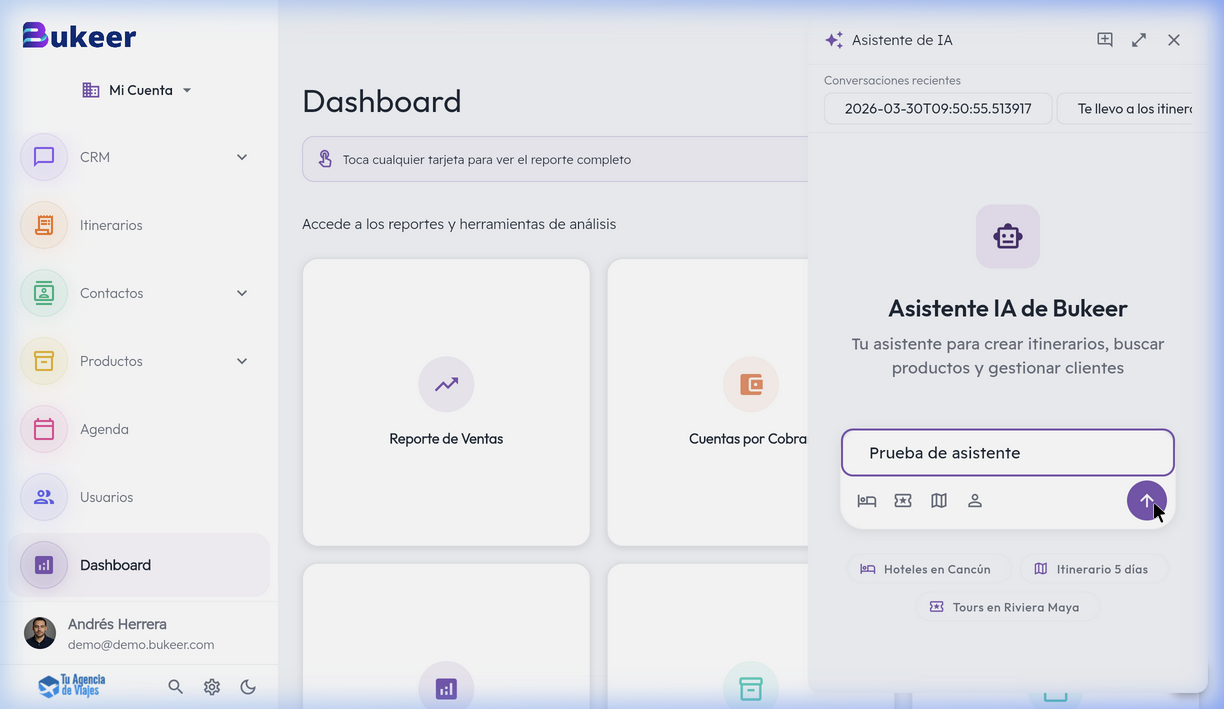 Captura del panel lateral del Asistente respondiendo a la solicitud de prueba enviada