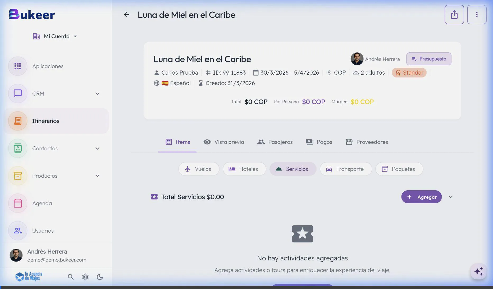 Animación mostrando cómo el usuario inyecta el servicio con su configuración matemática en el itinerario